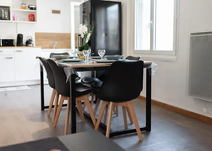 Les Appartements De L\'Horloge